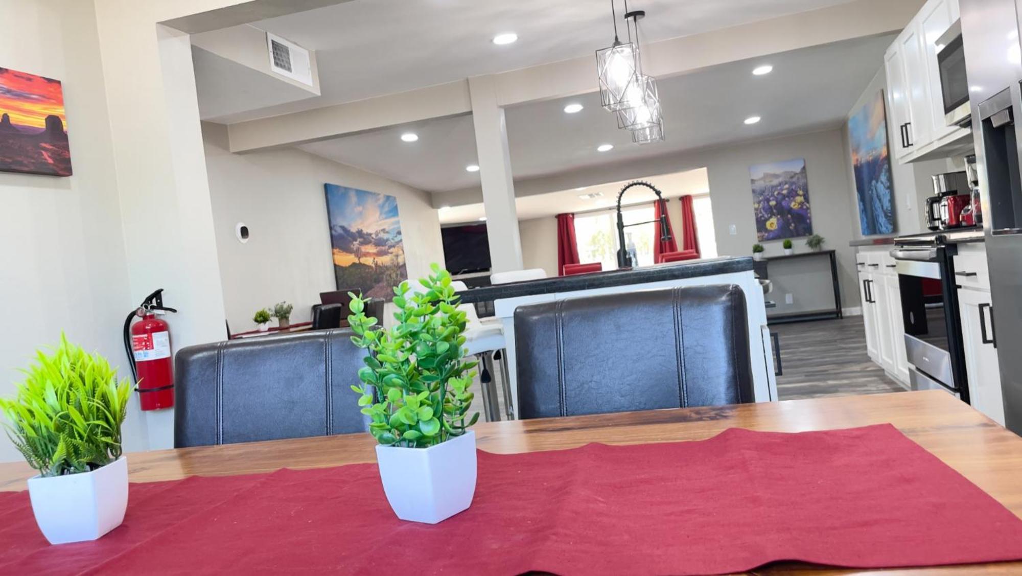 Private Home - Heated Pool, Billiards, Darts, Foosball, Fireplace, 5 Smart Tvs, Bbq, Cotton Bedding - The Saguaro Sanctuary, Pool Heat Optional Тусон Екстериор снимка